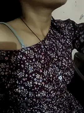 Snapshot of HOT_SANVI_25 chatting on 3, 11, 2025 HOT SANVI 25 online show from 3, 11, 2025