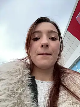 LilluKatten online show from 6, 1, 2026