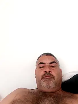 Snapshot of Ricardotarado chatting on 15, 12, 2025 Ricardotarado online show from 15, 12, 2025