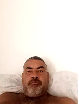 Snapshot of Ricardotarado chatting on 6, 1, 2026 Ricardotarado online show from 6, 1, 2026