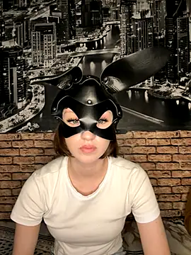 Snapshot of bunnyria1 chatting on 4, 11, 2025 bunnyria1 online show from 4, 11, 2025