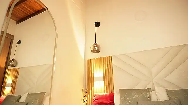 Kat Saky online show from 2, 2, 2026