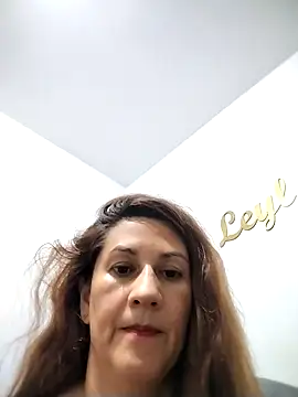 Suki Pink online show from 30, 10, 2025