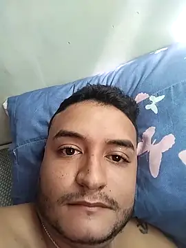 Snapshot of yeisonren99 chatting on 4, 11, 2025 yeisonren99 online show from 4, 11, 2025