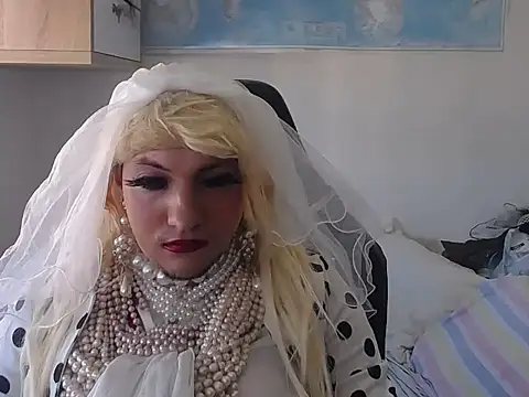 Snapshot of VanesaCrossic chatting on 1, 5, 2026 VanesaCrossic online show from 1, 5, 2026