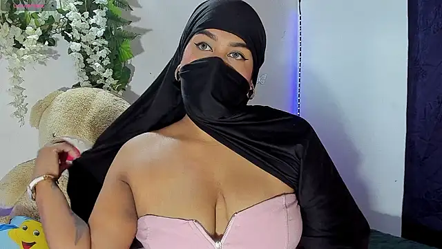 Snapshot of kadira6_ chatting on 6, 2, 2026 kadira6 online show from 6, 2, 2026