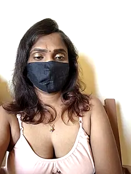 Queen-dhivya online show from 5, 2, 2026