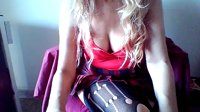 salentinasexy online show from 2, 12, 2025