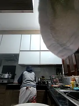 Hot-Sana2 online show from 27, 11, 2025