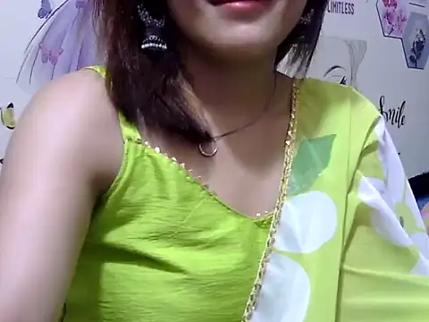 Snapshot of maira_33 chatting on 26, 4, 2026 maira 33 online show from 26, 4, 2026