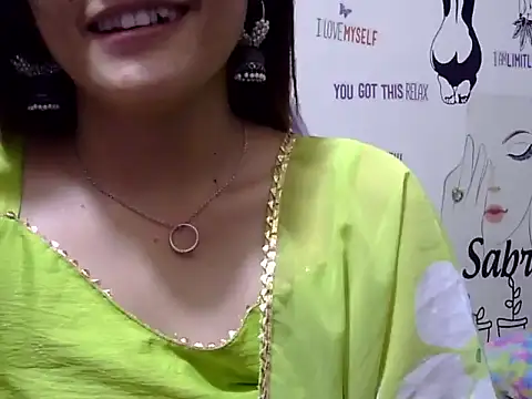 Snapshot of maira_33 chatting on 16, 5, 2026 maira 33 online show from 16, 5, 2026