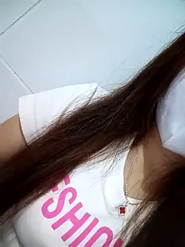 Snapshot of LevyCii99 chatting on 1, 11, 2025 LevyCii99 online show from 1, 11, 2025