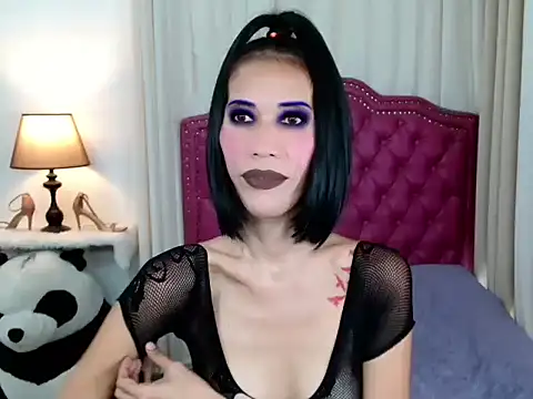 bellaUtops online show from 25, 11, 2025