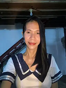 Snapshot of bellaUtops chatting on 3, 6, 2026 bellaUtops online show from 3, 6, 2026