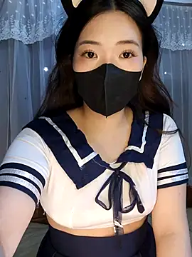 Snapshot of miu-miuuu123 chatting on 28, 11, 2025 miu-miuuu123 online show from 28, 11, 2025