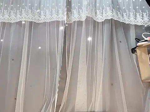 Snapshot of miu-miuuu123 chatting on 29, 11, 2025 miu-miuuu123 online show from 29, 11, 2025