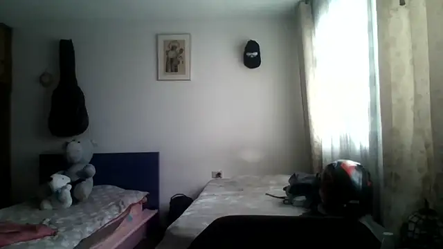 Lauryn Jones online show from 2, 4, 2026