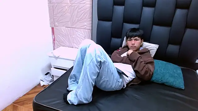 Mortelle  online show from 13, 1, 2026