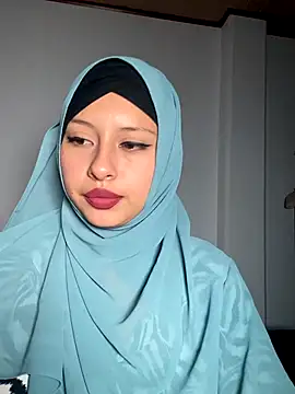 Melek Seraya online show from 26, 11, 2025