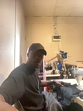 Ndodemnyamaxh online show from 6, 11, 2025