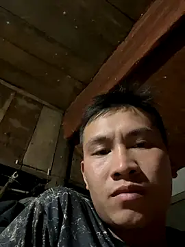 Snapshot of trieuhungReview chatting on 18, 11, 2025 trieuhungReview online show from 18, 11, 2025