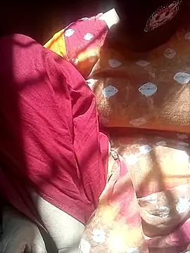 Snapshot of Tina_250 chatting on 8, 1, 2026 Tina 250 online show from 8, 1, 2026