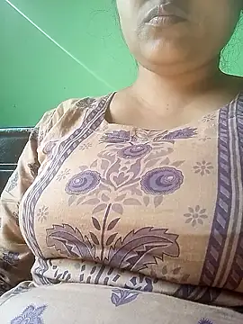 Snapshot of Tina_250 chatting on 14, 1, 2026 Tina 250 online show from 14, 1, 2026