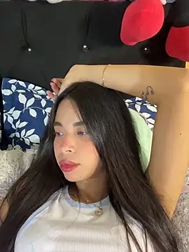 Snapshot of Milleradhara24 chatting on 16, 5, 2026 Milleradhara24 online show from 16, 5, 2026