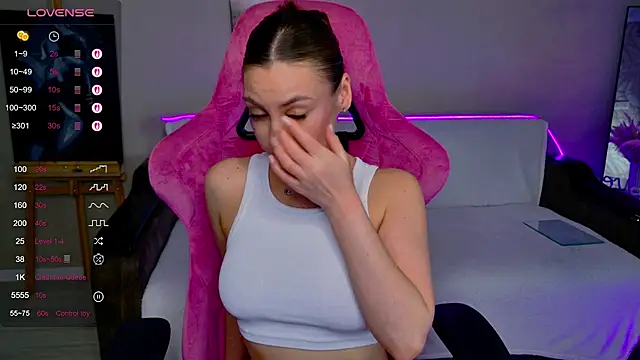 KristyDolly online show from 19, 12, 2025