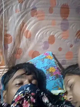 Snapshot of fluffkitty-03 chatting on 11, 11, 2025 fluffkitty-03 online show from 11, 11, 2025