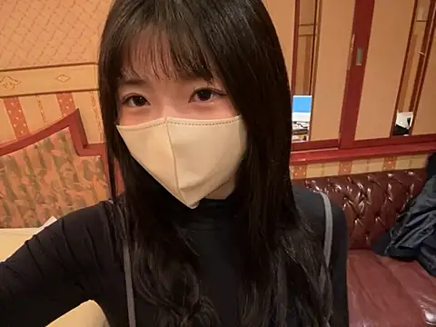 Snapshot of kirari_ch chatting on 15, 11, 2025 kirari ch online show from 15, 11, 2025