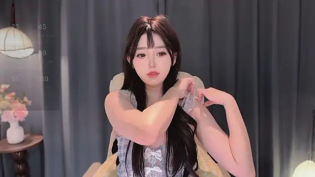 Yaiyigirl online show from 2, 3, 2026