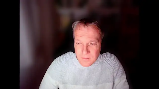 ChocolatMilka44 online show from 3, 11, 2025