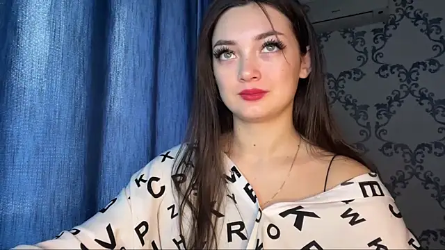 TwotyBright online show from 3, 3, 2026