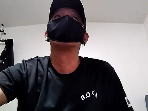 Snapshot of psh80 chatting on 8, 11, 2025 psh80 online show from 8, 11, 2025