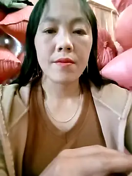 Snapshot of Sara_pusyy chatting on 15, 11, 2025 Sara pusyy online show from 15, 11, 2025