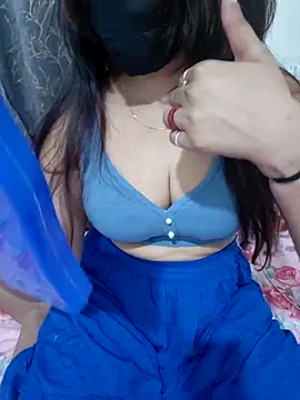 Aarti909090 online show from 13, 4, 2026