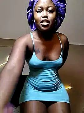 Snapshot of SweetSavage18 chatting on 29, 7, 2026 SweetSavage18 online show from 29, 7, 2026