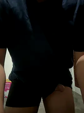 Snapshot of Call200214 chatting on 7, 11, 2025 Call200214 online show from 7, 11, 2025