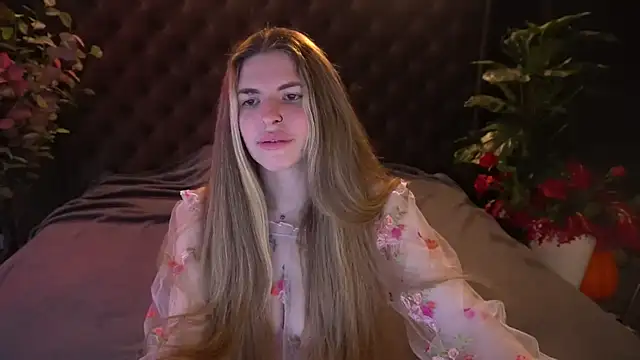 DanielaReign online show from 15, 4, 2026