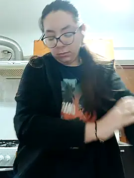 Snapshot of Baby_Myla chatting on 13, 11, 2025 Baby Myla online show from 13, 11, 2025