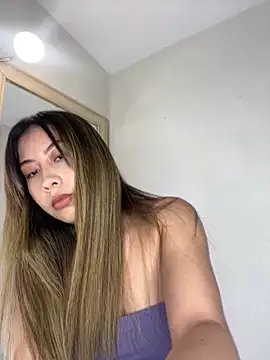 SelenePink7 online show from 19, 11, 2025