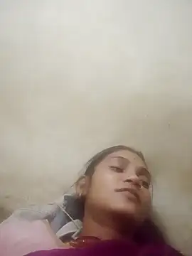 Jooli cuty online show from 14, 11, 2025