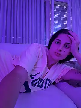 jojoa23 online show from 17, 4, 2026