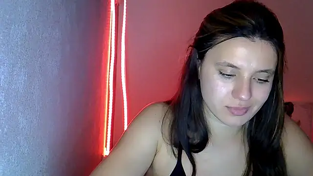 KiraHoney online show from 13, 1, 2026