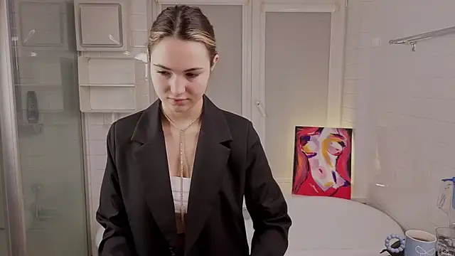 LeenaPuita online show from 9, 2, 2026