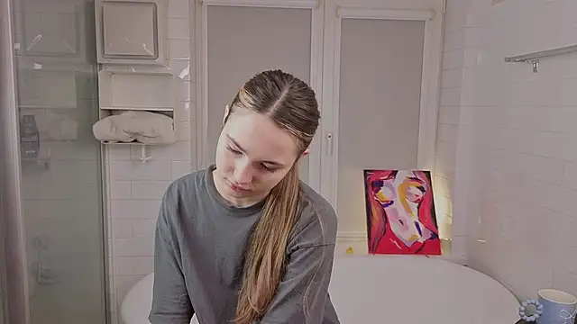 LeenaPuita online show from 15, 2, 2026