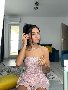 VickyM99 online show from 9, 4, 2026