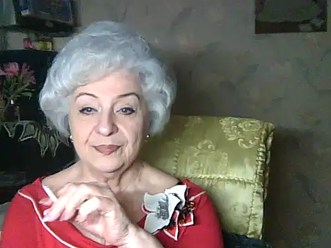 Snapshot of ValeriaKroww chatting on 3, 5, 2026 ValeriaKroww online show from 3, 5, 2026