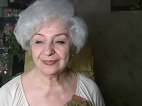 Snapshot of ValeriaKroww chatting on 15, 5, 2026 ValeriaKroww online show from 15, 5, 2026